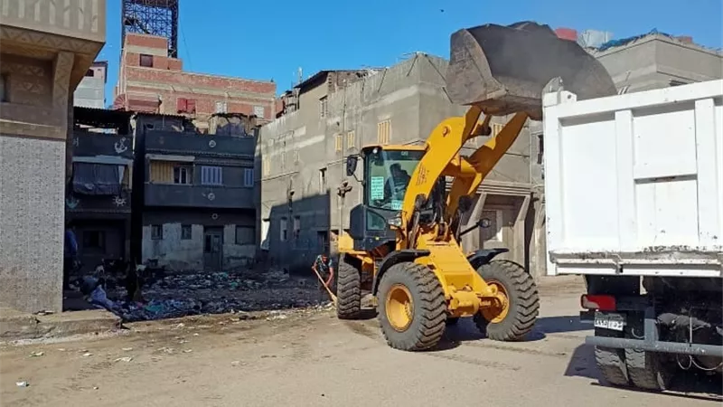 حملة مكبرة للإرتقاء بالنظافة العامة بمدينة عزبة البرج