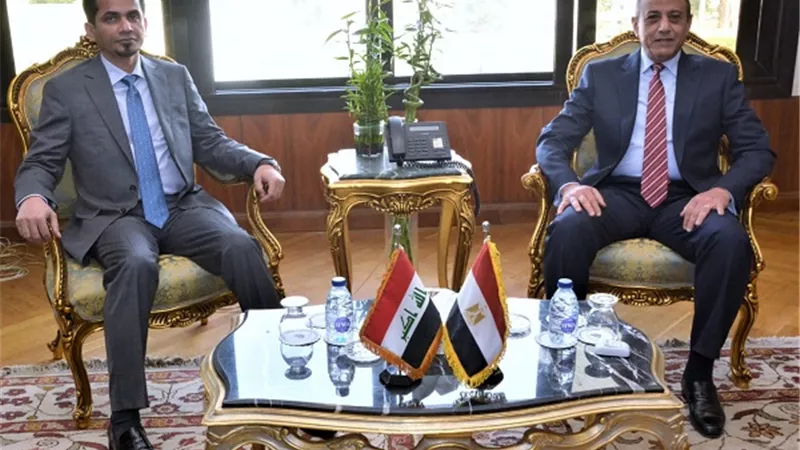وزير الطيران يستقبل نظيره العراقي لتعزيز التعاون فى النقل الجوي