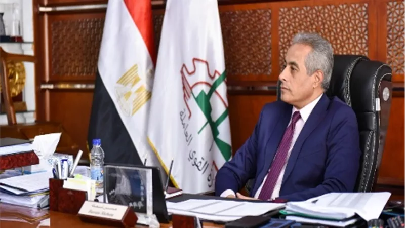 دعم العمالة غير المنتظمة ..الإلتزام بمعايير العمل الدولية