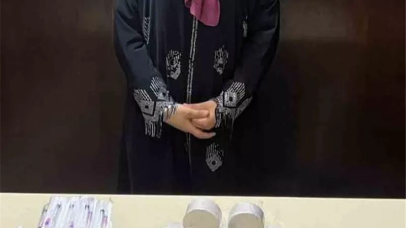 بينهم سيدتان.. سقوط معلمين الكيف في القاهرة