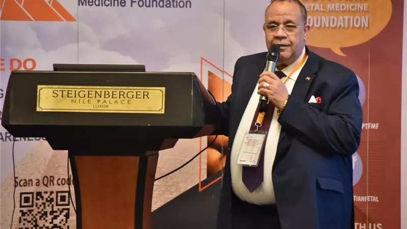 رئيس جامعة الأقصر يشهد المؤتمر الأول لأطباء النساء والتوليد