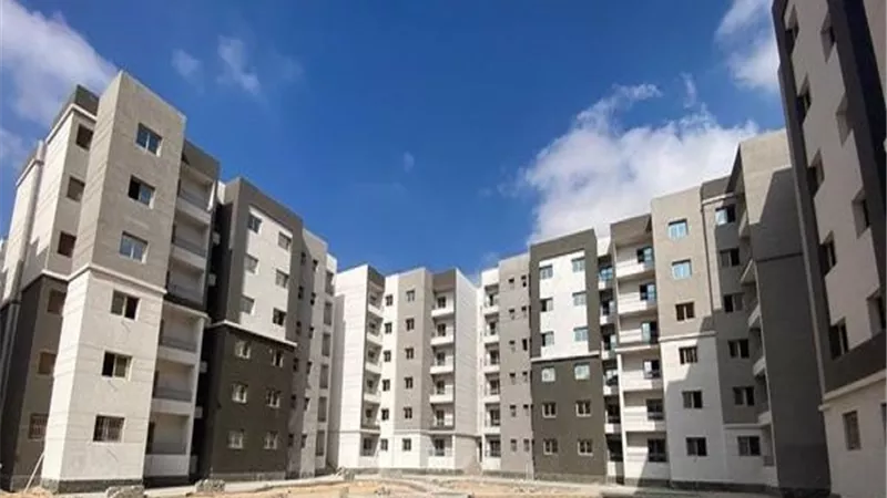 وزير الإسكان يتابع الموقف التنفيذي لمشروع سكن بديل العشوائيات