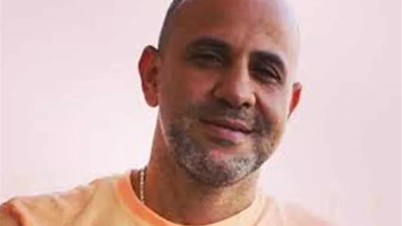 عزيز الشافعى يهنئ المنتخب المغربى بالفوز ويعلق : الجمال عدى الكلام