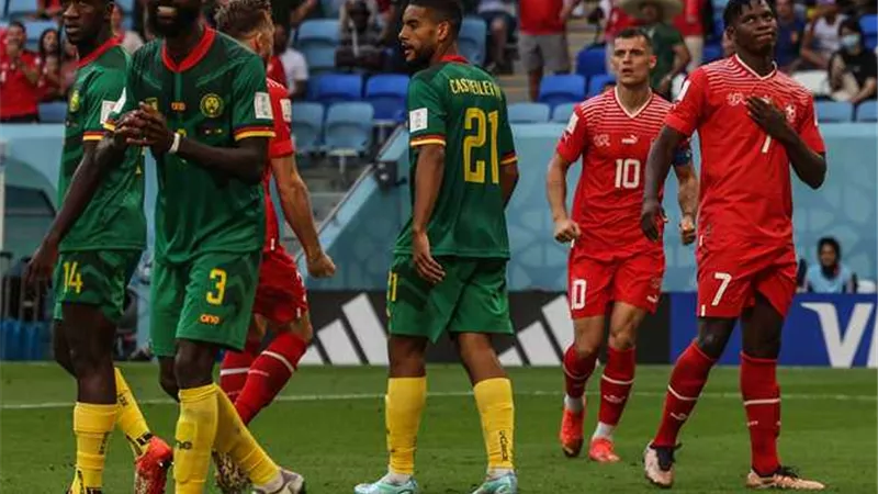 موتينج يقود هجوم الكاميرون لمواجهة صربيا بكأس العالم