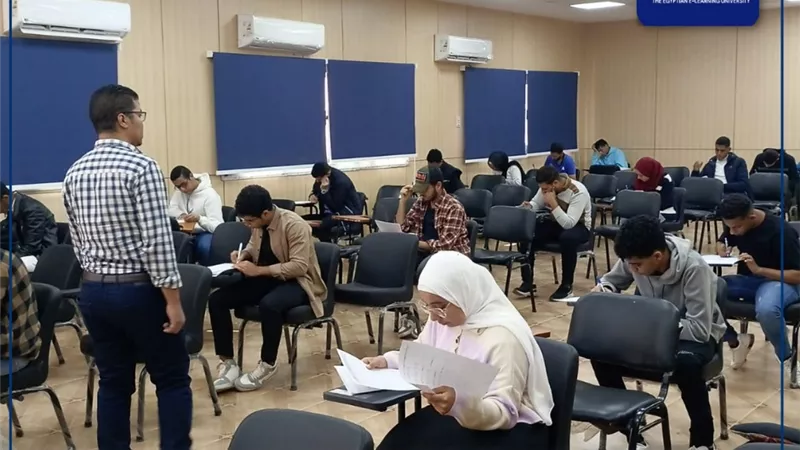 انطلاق امتحانات الميدترم بالجامعة المصرية للتعلم الإلكتروني الأهلية