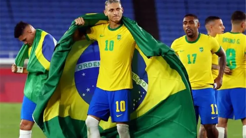 السامبا في مواجهة نارية امام منتخب سويسرا..اليوم