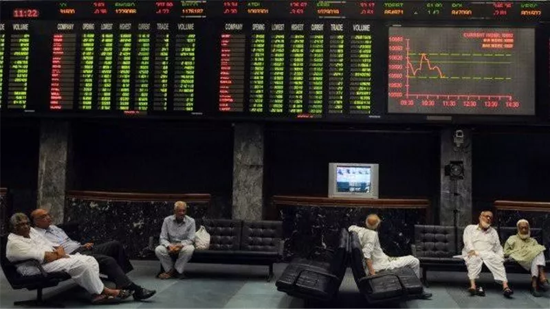 تراجع البورصة الباكستانية بنسبة 2.02%