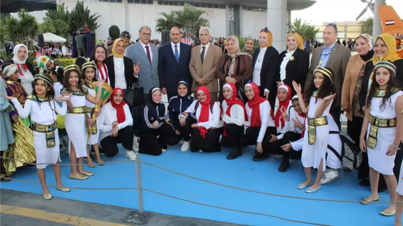 طلاب القاهرة في حضن الوطن باليوم العالمي للطفل