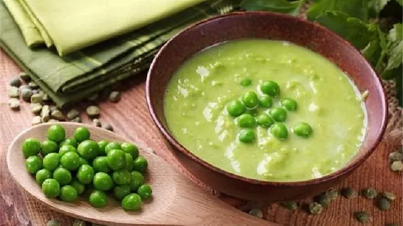 طريقة عمل شوربة البازلاء بالخطوات