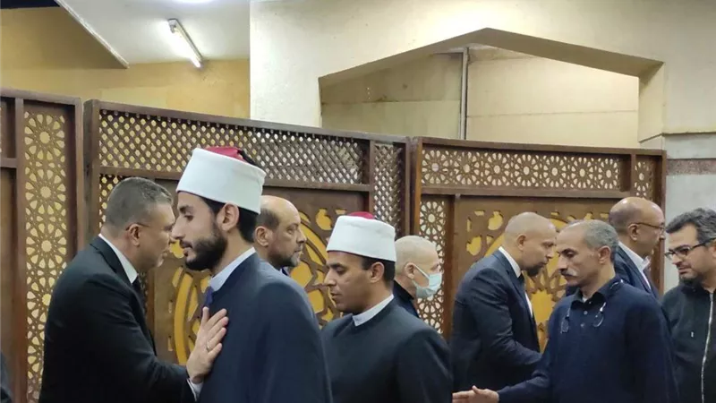وزير الأوقاف يرسل وفداً رسميًا لتقديم واجب العزاء للدكتور عمرو الليثي