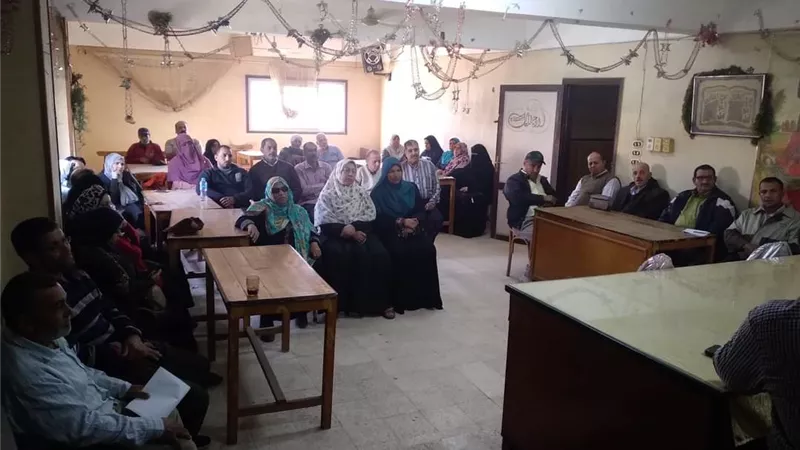 فى ندوة إرشادية ترشيد إستخدام المياه فى الأنشطة الزراعية المختلفه