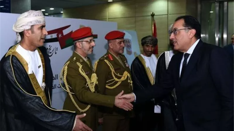 رئيس الوزراء يشهد احتفاليةالعيد الوطني الثاني والخمسين لسلطنة عُمان