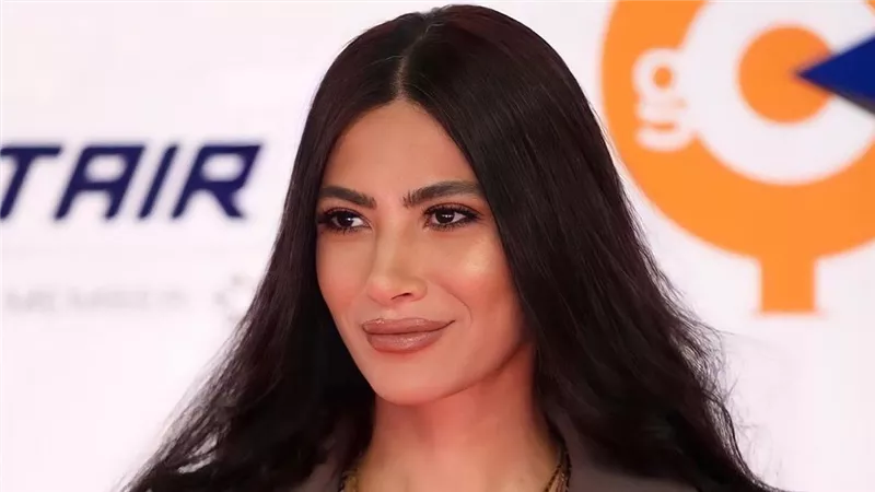 صور جريئة لـ هدى المفتى تثير الجدل.. صور