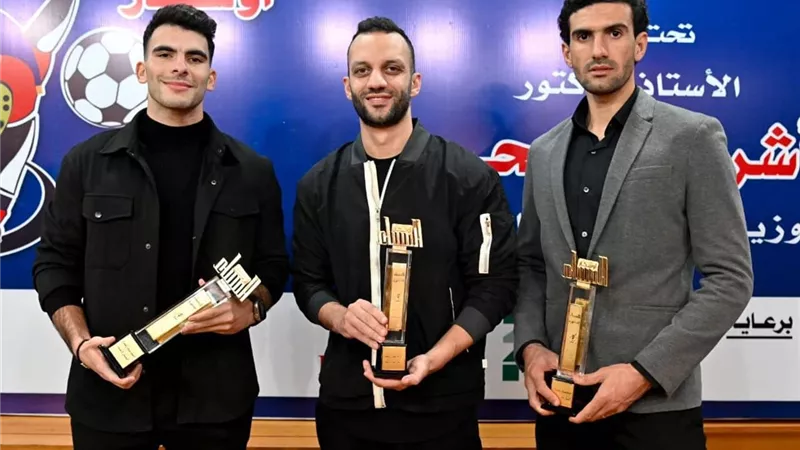 ممر شرفى لنجوم الزمالك بعد التتويج بجوائز حفل أوسكار 