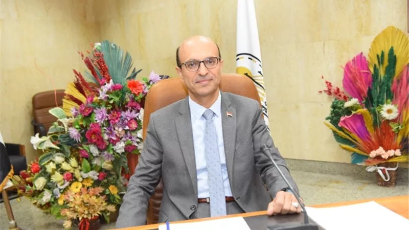 المنشاوى يقرر سحب قراره السابق بإقالة عميدة معهد جنوب مصر للأورام