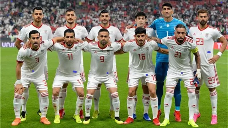 ماهى أزمة العلم الإيراني قبل مواجهة امريكا بساعات