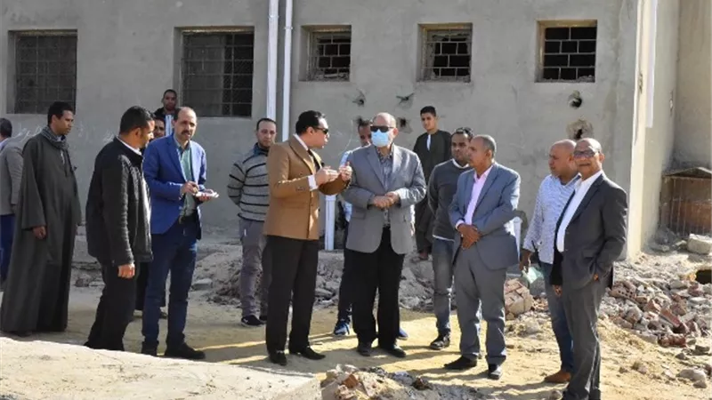 محافظ أسيوط يتفقد أعمال إنشاء مركز شباب قرية الحوطا الشرقية