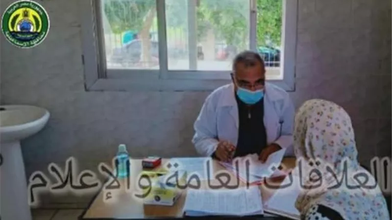 علاج ١٦٥١ حالة في القافلة الطبية في طوسون بالإسماعيلية