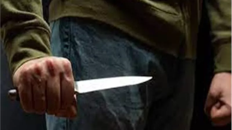 شخص تعدى على اشقائه بسلاح أبيض في بني سويف