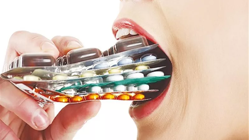 أضرار استخدام المضادات الحيوية