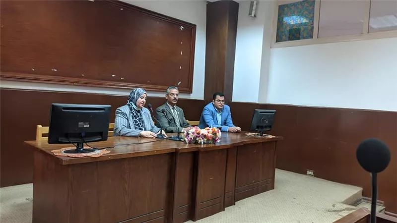 تمريض حلوان تعقد ندوة توعوية للالتحاق بالمشروع القومي لمحو الأمية