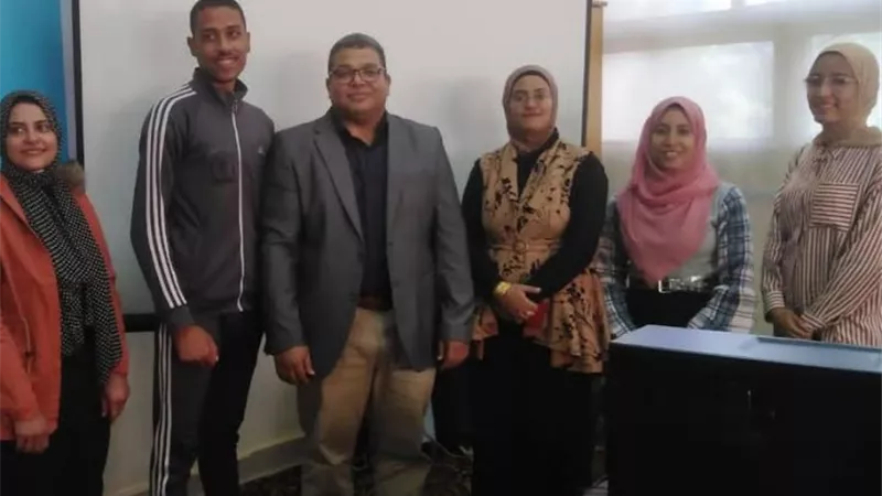 ندوة بجامعة جنوب الوادي لإعداد السيرة الذاتية
