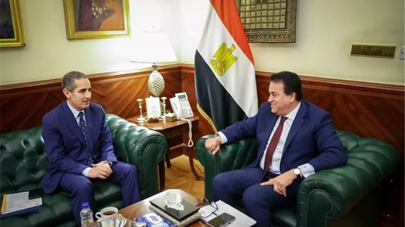 وزير الصحة يُوجه بسرعة الإنتهاء من تطوير 9 مشروعات بـ 2.6 مليار جني
