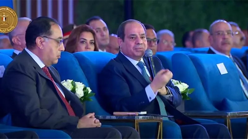 الرئيس السيسي: الدعاء والعلاقة مع الله يجب أن تقوم على العمل أولاً