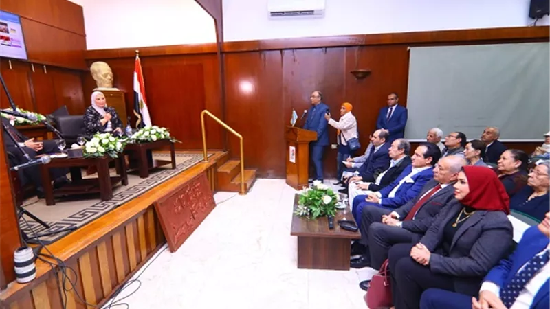 وزيرة التضامن الاجتماعي: الجمعيات الثقافية لم تنل حقها حتى الآن