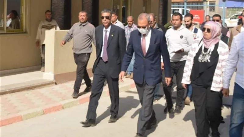 محافظ القليوبية يتفقد مبني مجلس مدينة شبين القناطر الجديد.. صور