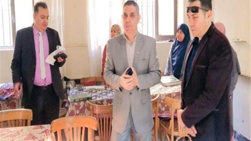 وكيل تعليم القليوبية يواصل جولاته التفقدية بمدارس المحافظة