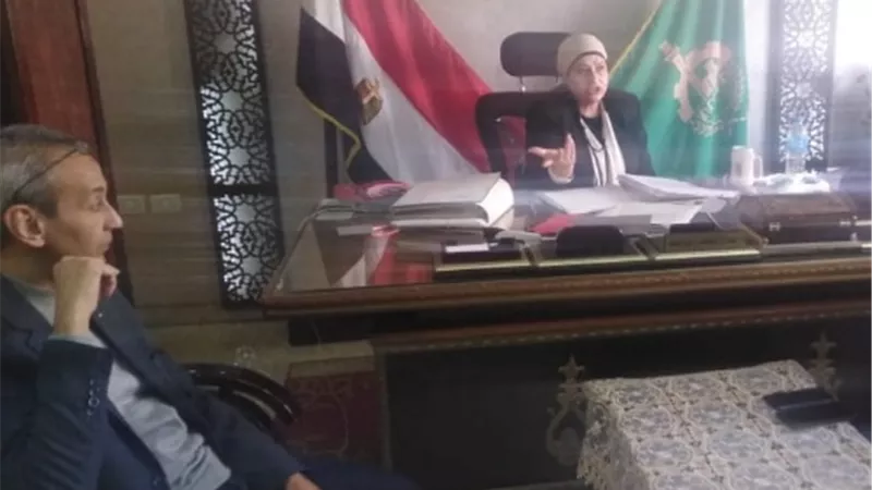 مدير تعليم القليوبية تبحث استعدادات المديرية لامتحانات نصف العام