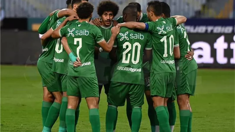 مروان حمدي يقود هجوم المصري أمام الزمالك في الدوري