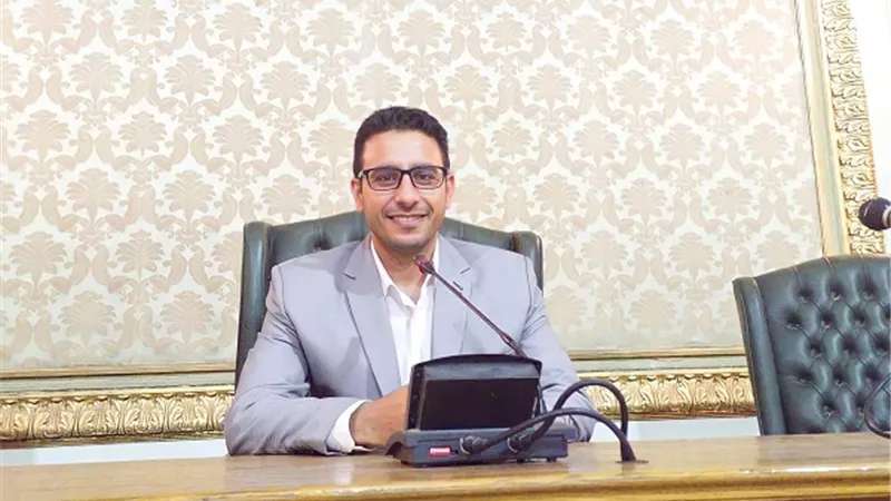 خبير اقتصادي يحدد سببا واحدا للتحكم في أسعار الذهب