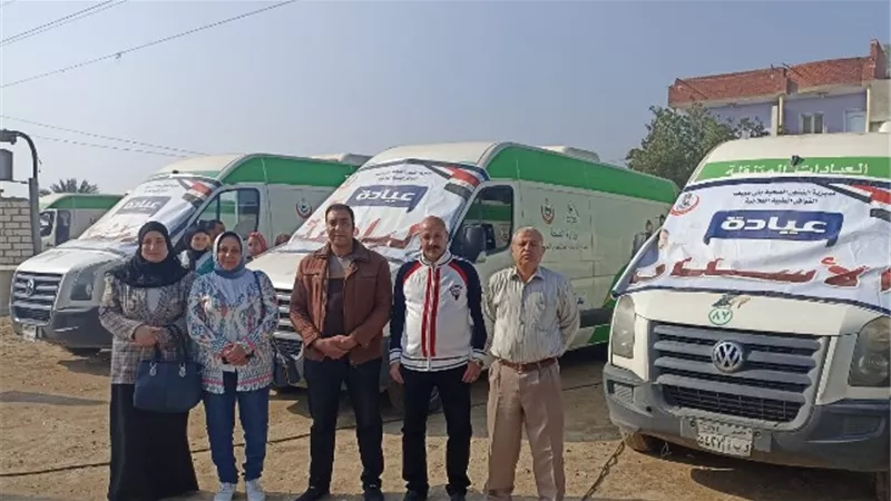 الكشف وتقديم العلاج لـ 1479مواطناً في قافلة بمركز ناصر