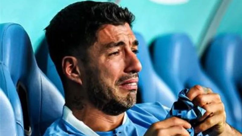 سواريز : وداع كأس العالم يؤلم كثيرا لكن لدينا راحة البال