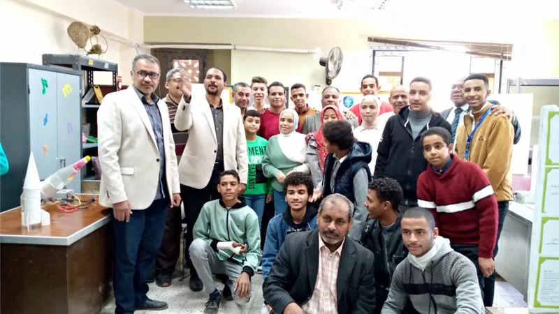 افتتاح فعاليات المعرض التمهيدي بتعليم نجع حمادي