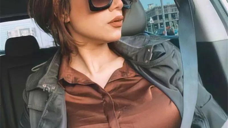 شاهد .. راندا عبدالسلام تبهر متابعيها بظهورها المتألق
