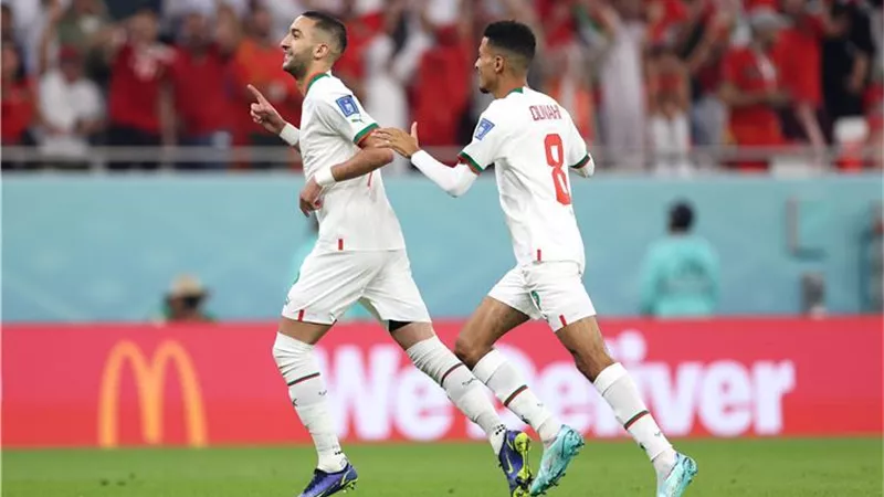 فصل معلق تركى بين شوطى لقاء المغرب وكندا لهذا السبب