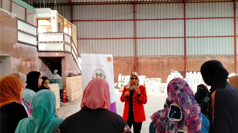 القوى العاملة بدمياط تنظم ندوة يستفيد منها 20 عامل