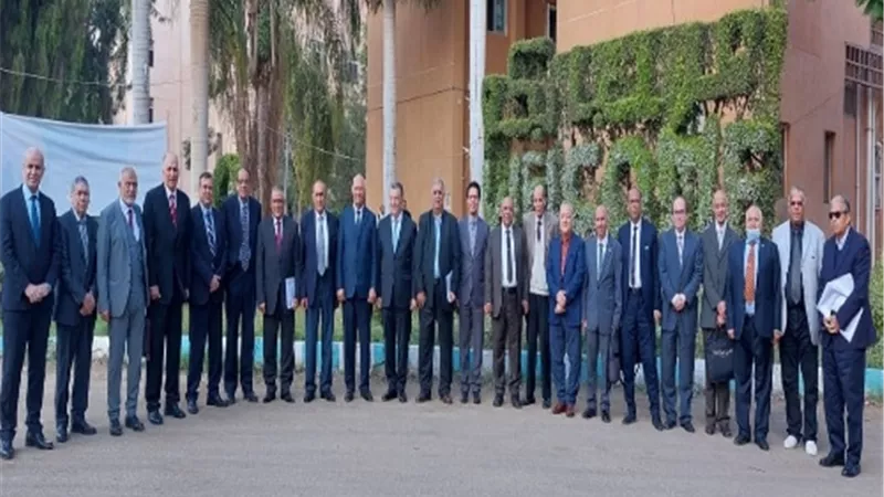 رئيس جامعة بنها يستقبل لجنة قطاع العلوم الزراعية بـ 