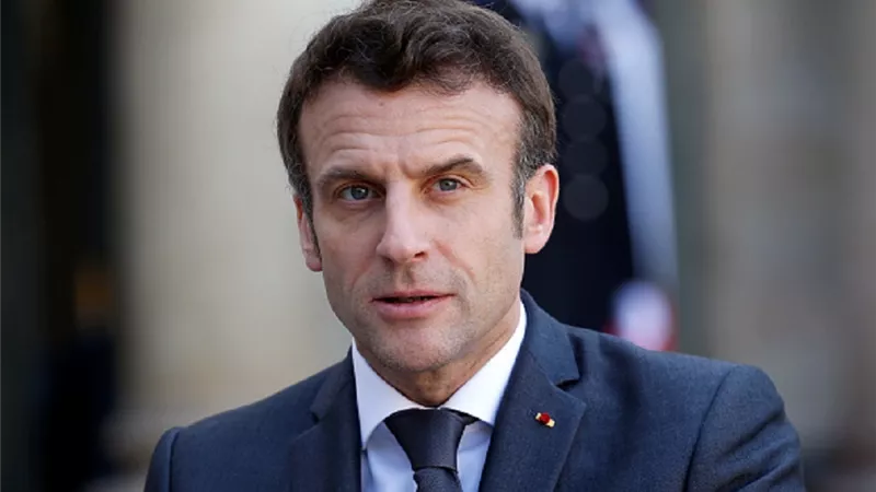 ماكرون يدعو رئيس وزراء العراق لاجتماع في فرنسا