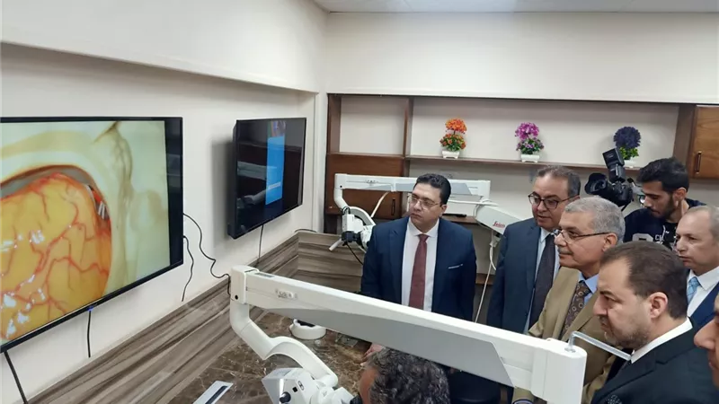 تدريب أطباء الزقازيق على الجراحات الميكروسكوبية للمخ والمناظير الضوئية