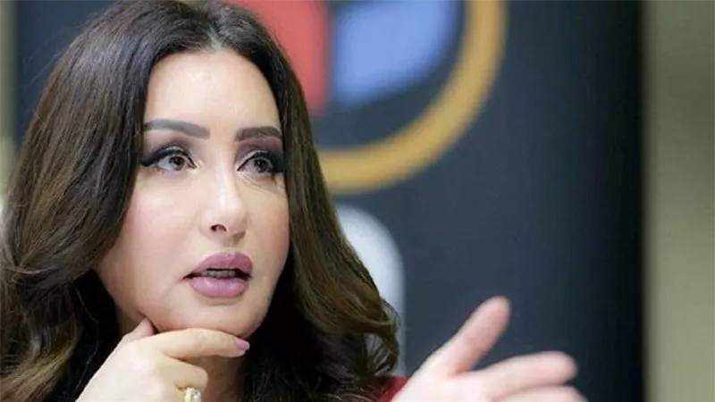 واحدًا من المحاورين والصحفيين الكبار.. لطيفة تنعي مفيد فوزي
