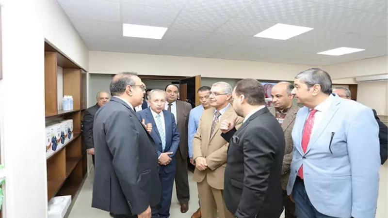 افتتاح مركز تدريب جراحات المخ والأعصاب بكلية طب الزقازيق