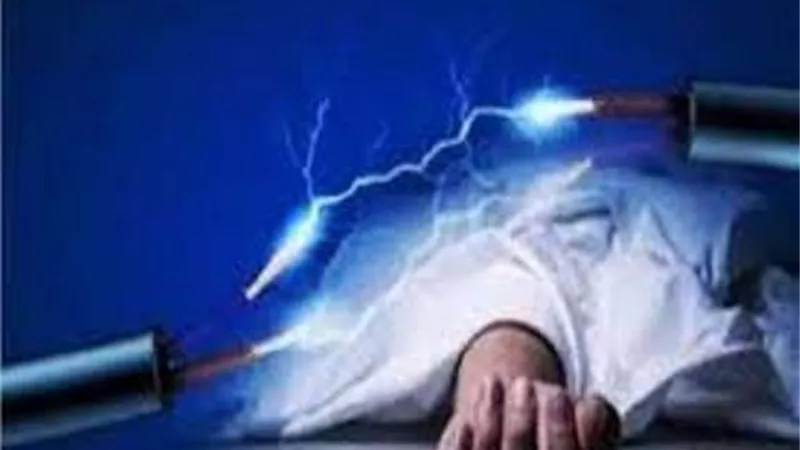لص يلقى مصرعه صعقا أثناء سرقه كابلات كهرباء فى حلوان