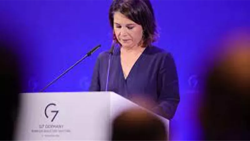 وزيرة خارجية ألمانيا تبدأ زيارة رسمية إلى الهند تستغرق يومين