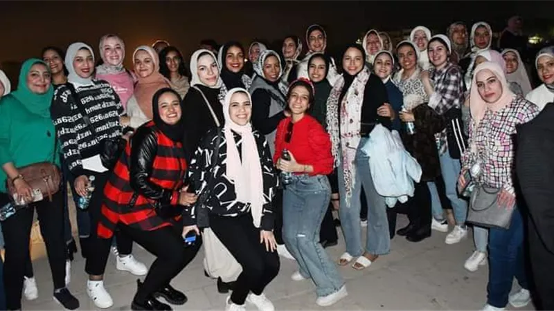 الفوج الثانى من المشاركين فى قطار الشباب فى زيارة للمعالم الأثرية ب