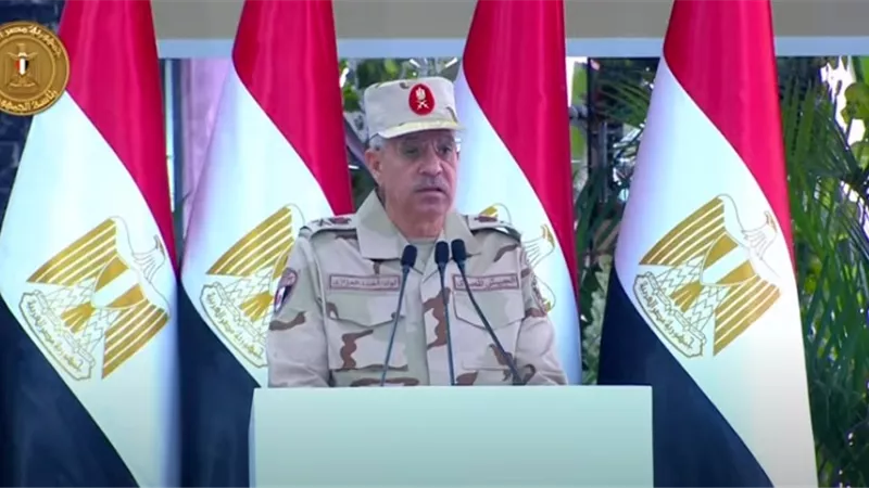 اللواء أحمد العزازى: محور التعمير يتضمن مناطق استثمارية والموضوع مش طريق بس