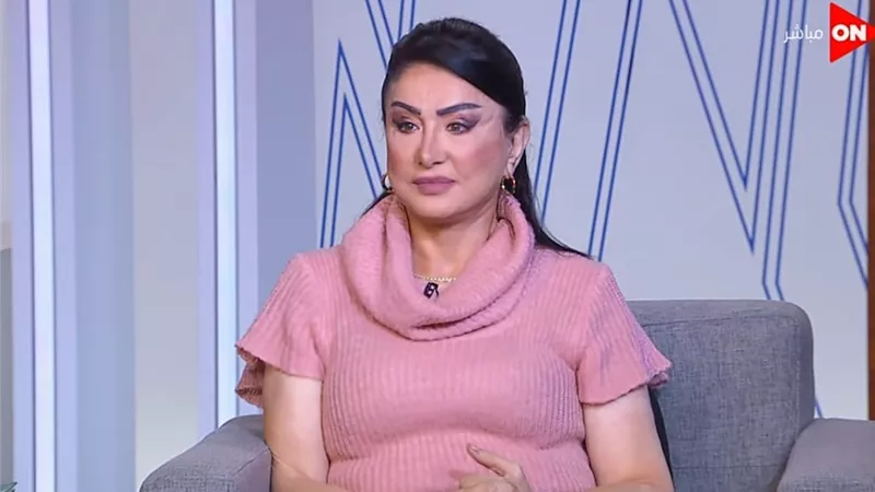 شاهد.. وفاء سالم تكشف تفاصيل مأساتها من عمليات التجميل الخاطئة